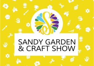 Mayor's Team wins Sandy Garden & Craft Show Quiz Night